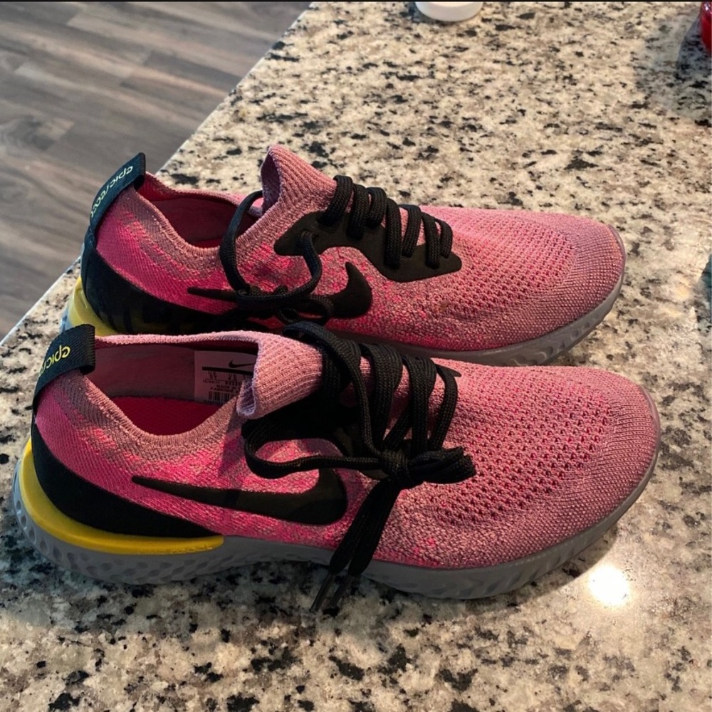 Nike epic reoot